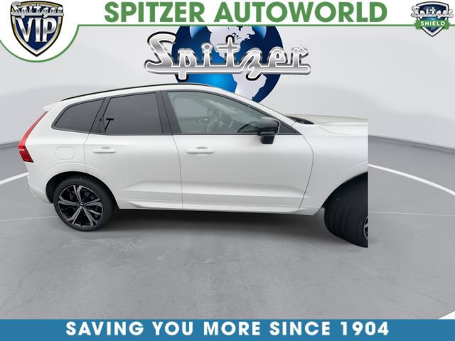 Used 2023 Volvo XC60 T8 Ultimate w/ Climate Package AWD/4WD image 10