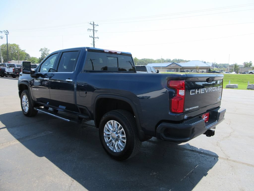 Certified 2022 Chevrolet Silverado 2500 High Country w/ Z71 Off-Road Package AWD/4WD image 10