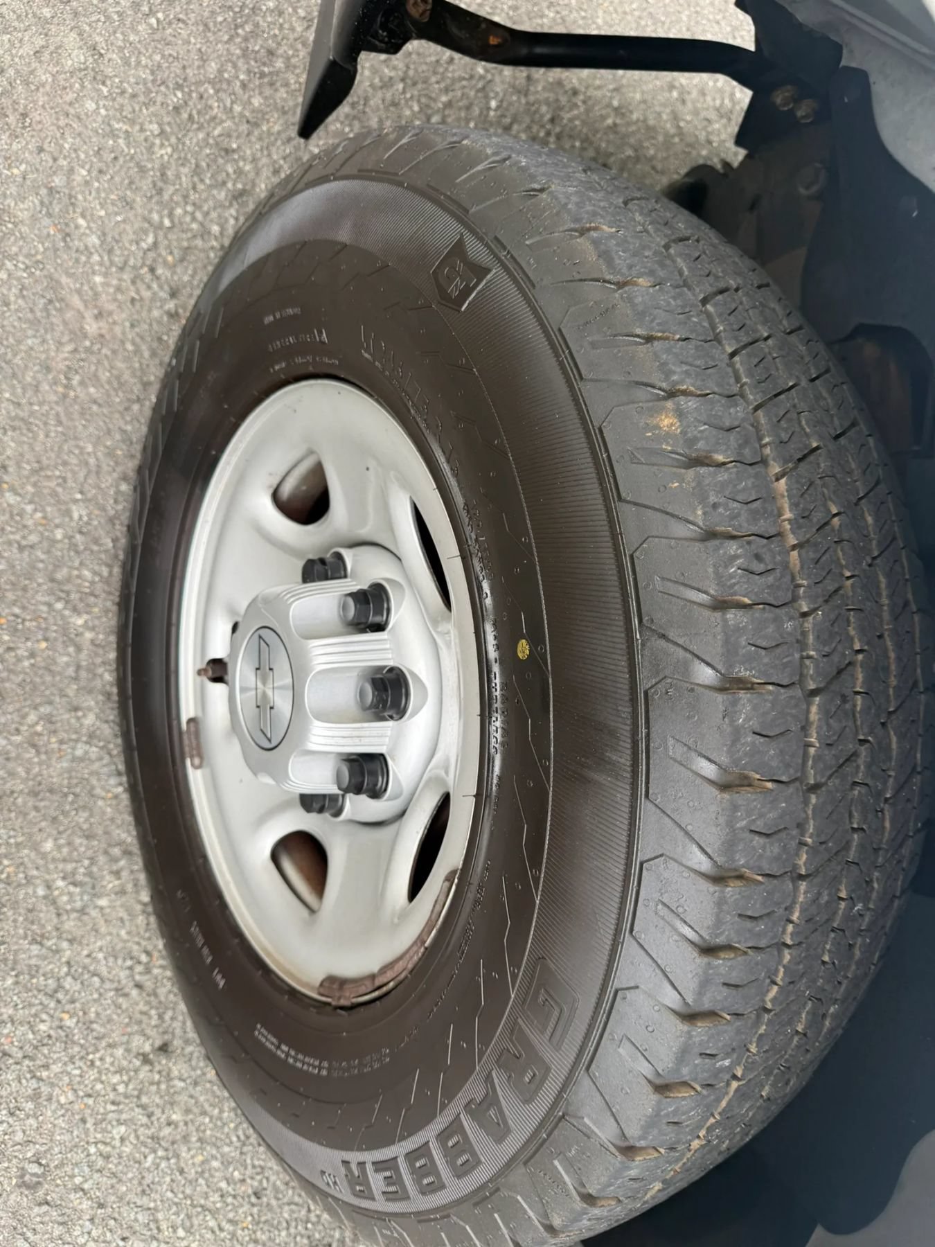 Used 2019 Chevrolet Express 2500 w/ Driver Convenience Package RWD image 34