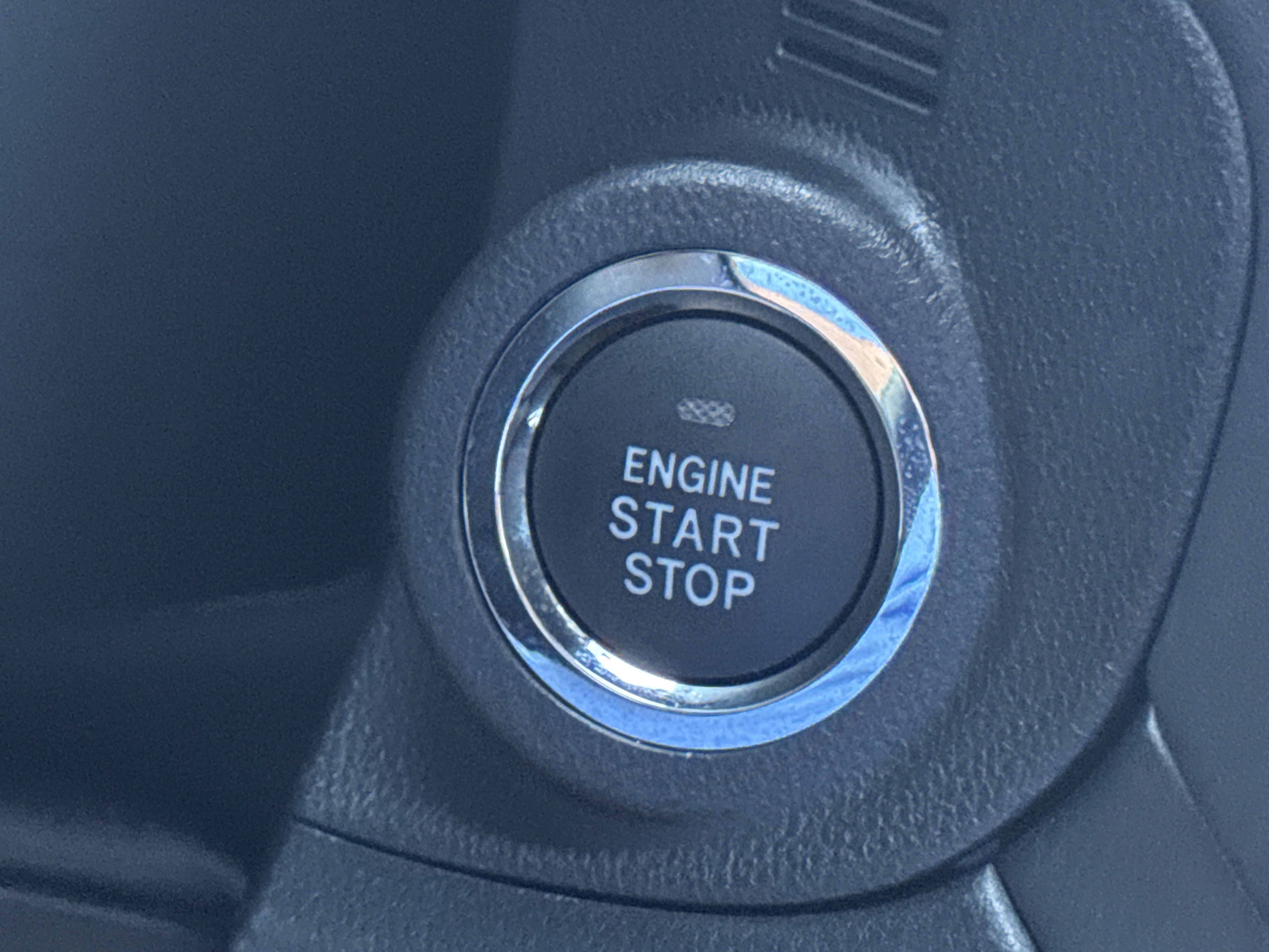 Used 2025 Subaru Outback Touring XT image 18