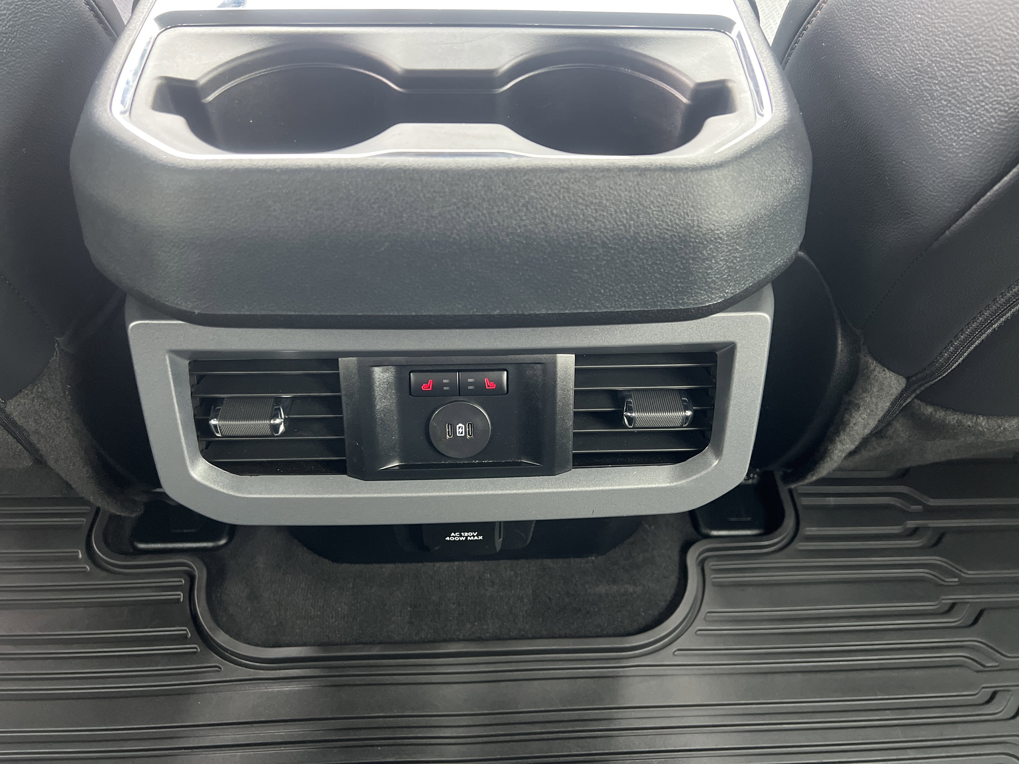 Certified 2025 Ford F350 Lariat image 14