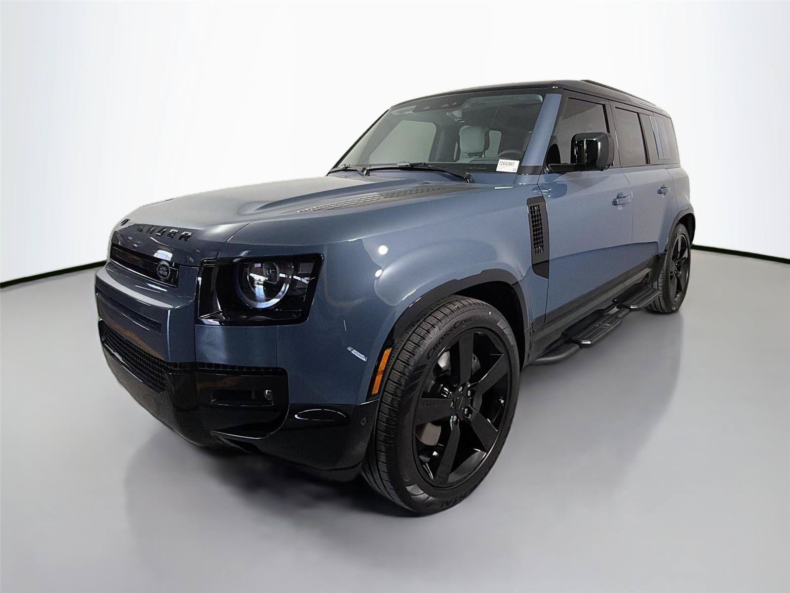 New 2026 Land Rover Defender 110 X-Dynamic SE