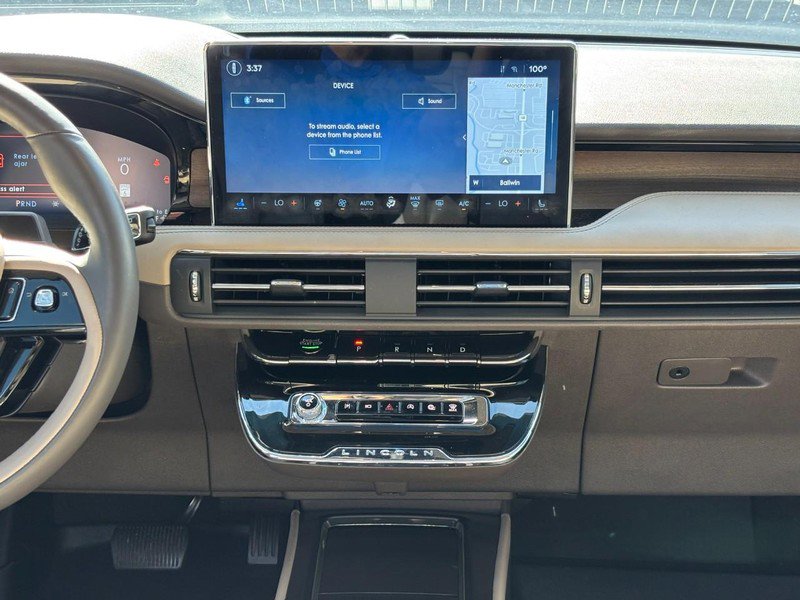 Certified 2023 Lincoln Corsair Reserve w/ Equipment Group 202A image 13