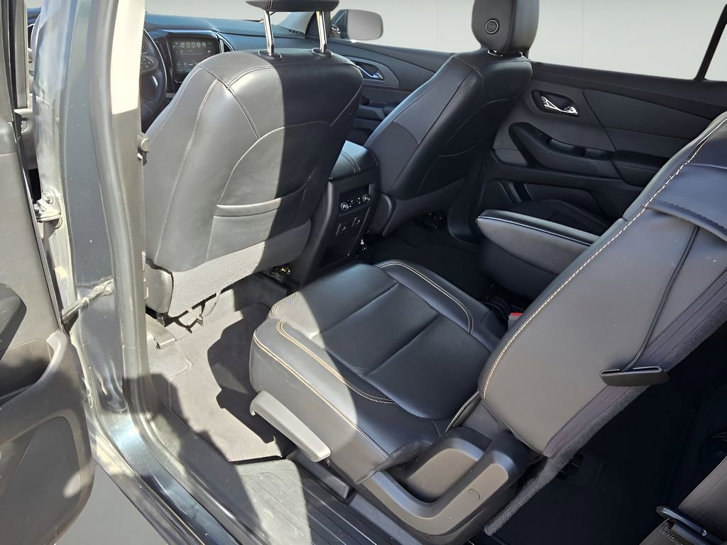 Used 2019 Chevrolet Traverse Premier w/ Driver Confidence II Package image 15