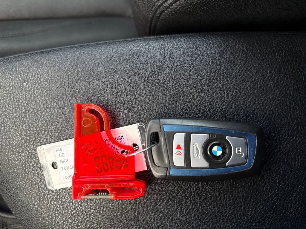 Used 2020 BMW M240i xDrive Convertible w/ Premium Package image 29