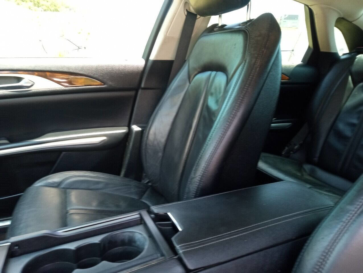 Used 2015 Lincoln MKZ w/ Equipment Group 101A Select image 14