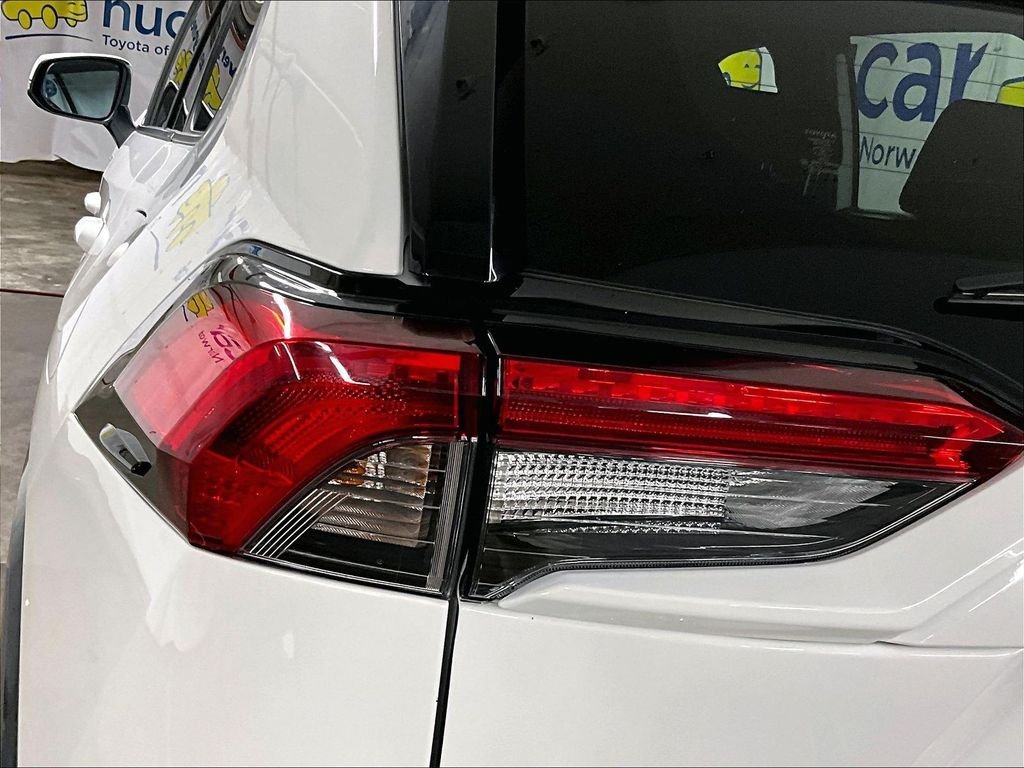 Certified 2023 Toyota RAV4 SE w/ Weather & Moonroof Package AWD/4WD image 33