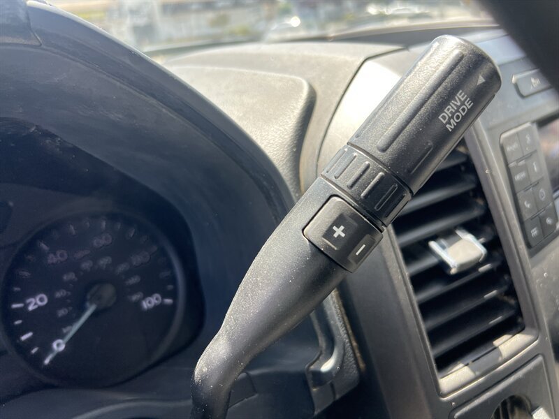Used 2022 Ford F550 2WD Regular Cab Super Duty image 16