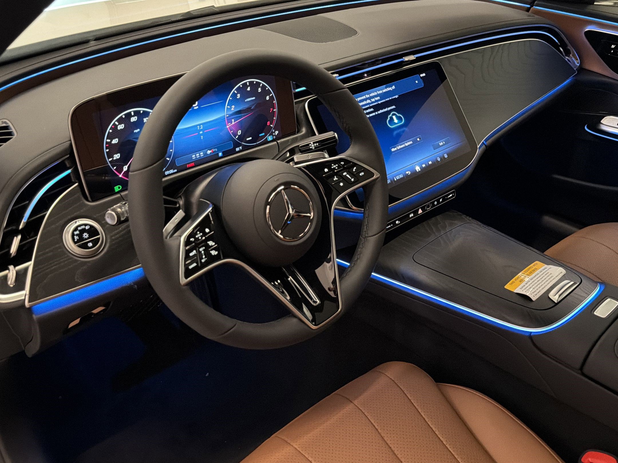 New 2026 Mercedes-Benz E 350 Sedan image 4