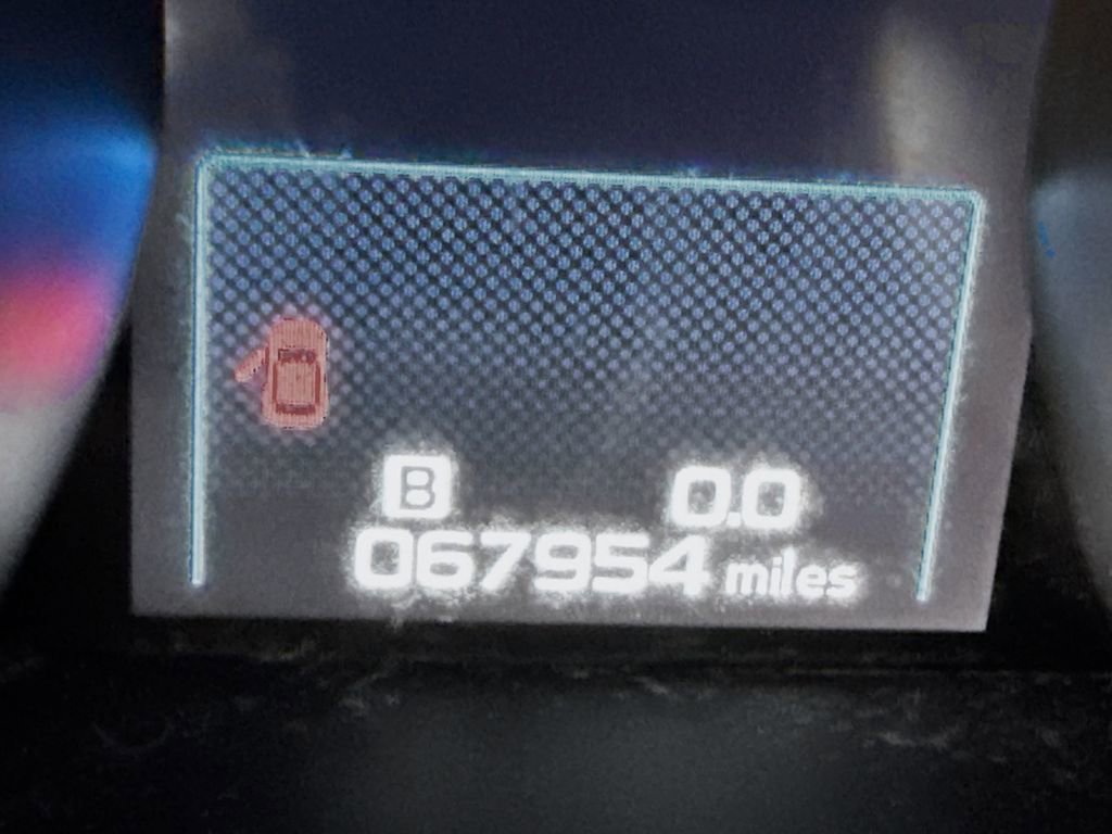 Used 2019 Subaru Outback 3.6R Touring AWD/4WD image 4