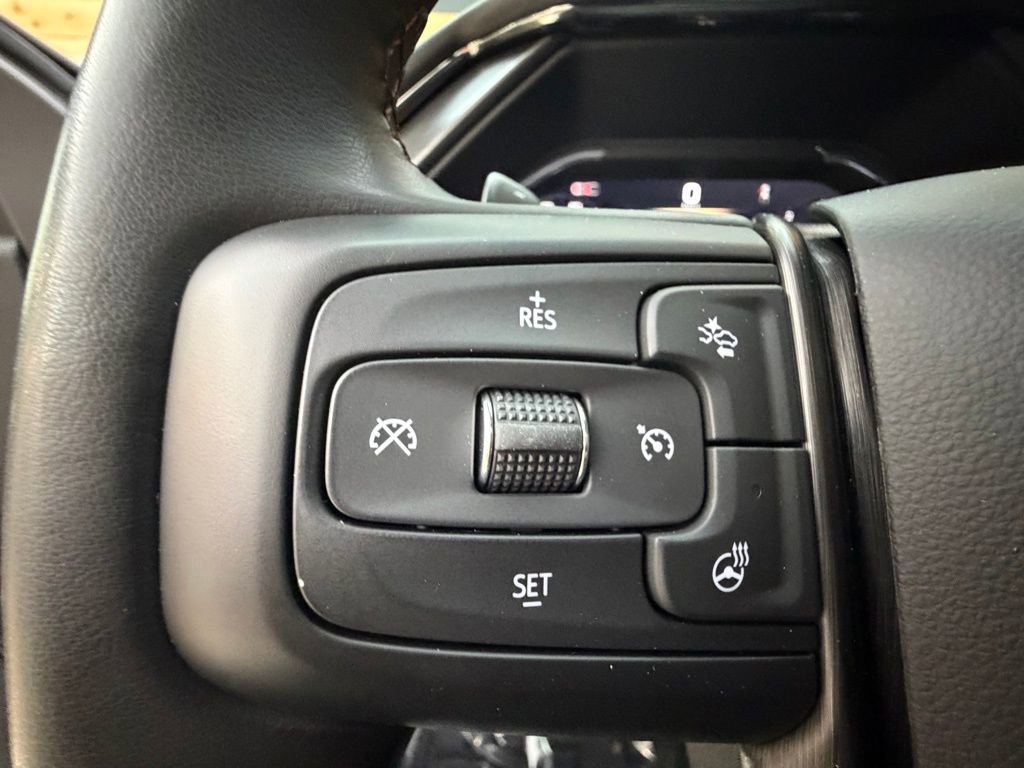 Used 2024 GMC Sierra 1500 AT4 w/ Technology Package image 23