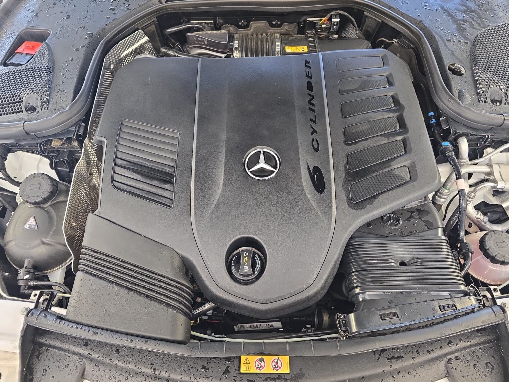 Certified 2022 Mercedes-Benz E 450 4MATIC Sedan image 33