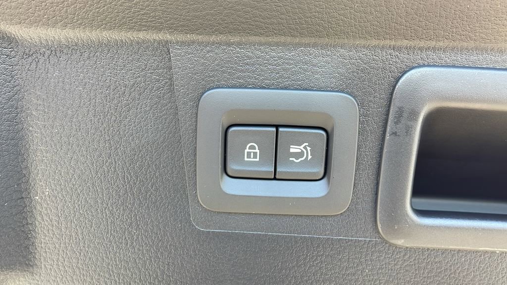 New 2025 MAZDA CX-50 AWD 2.5 S w/ Cargo Package image 30