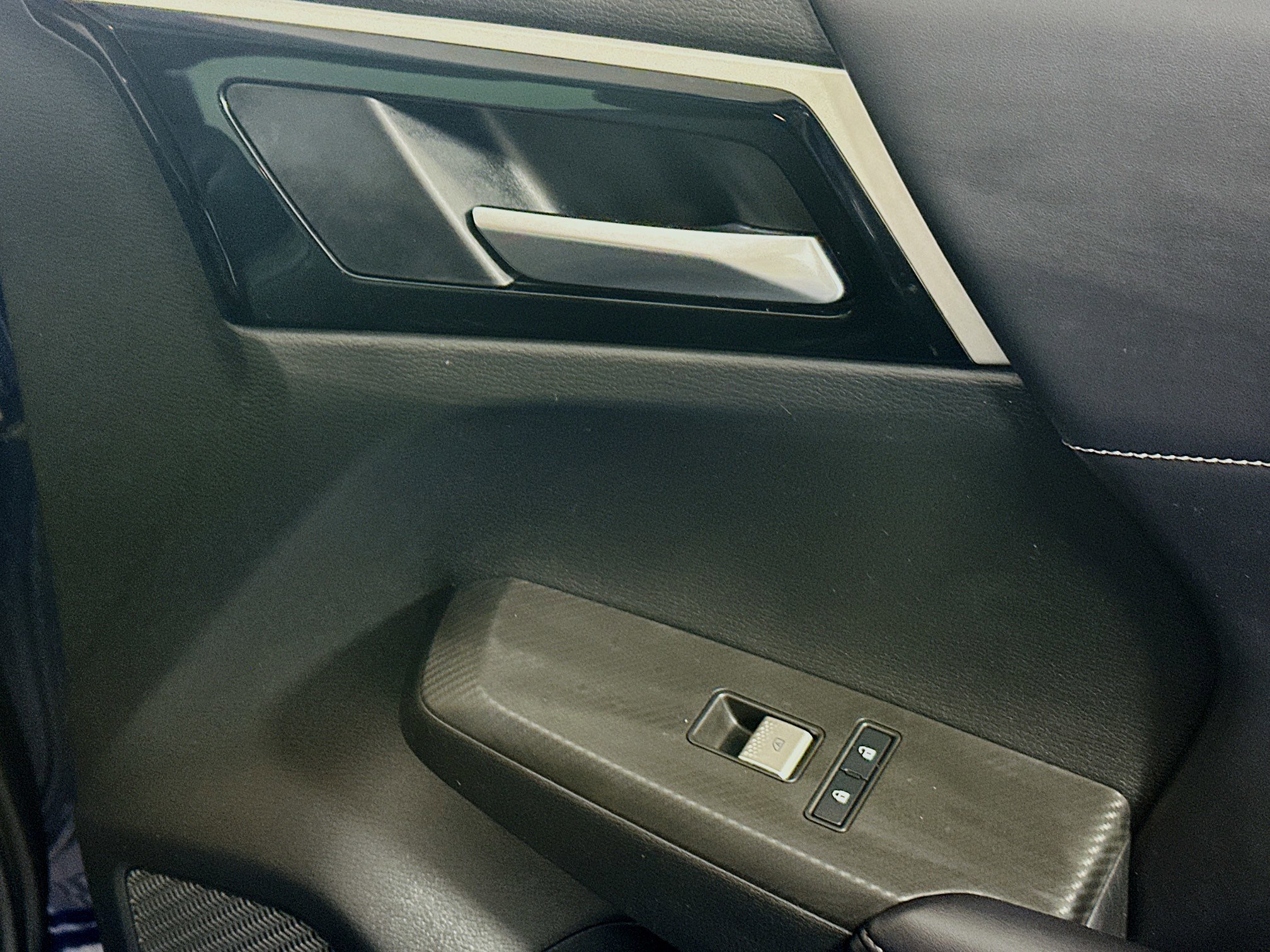 Used 2023 Mitsubishi Outlander SE FWD image 29