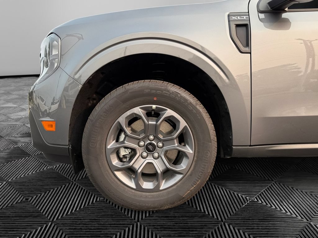 New 2026 Ford Maverick XLT w/ XLT Luxury Package FWD image 14