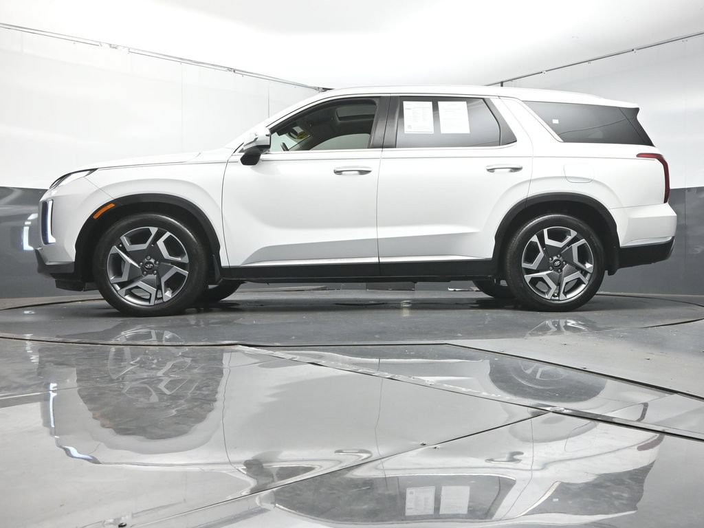 Used 2024 Hyundai Palisade Limited FWD image 37