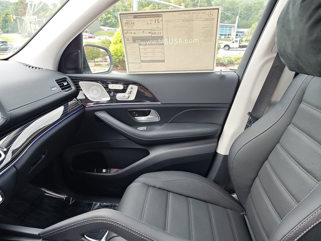 New 2026 Mercedes-Benz GLS 450 4MATIC image 30