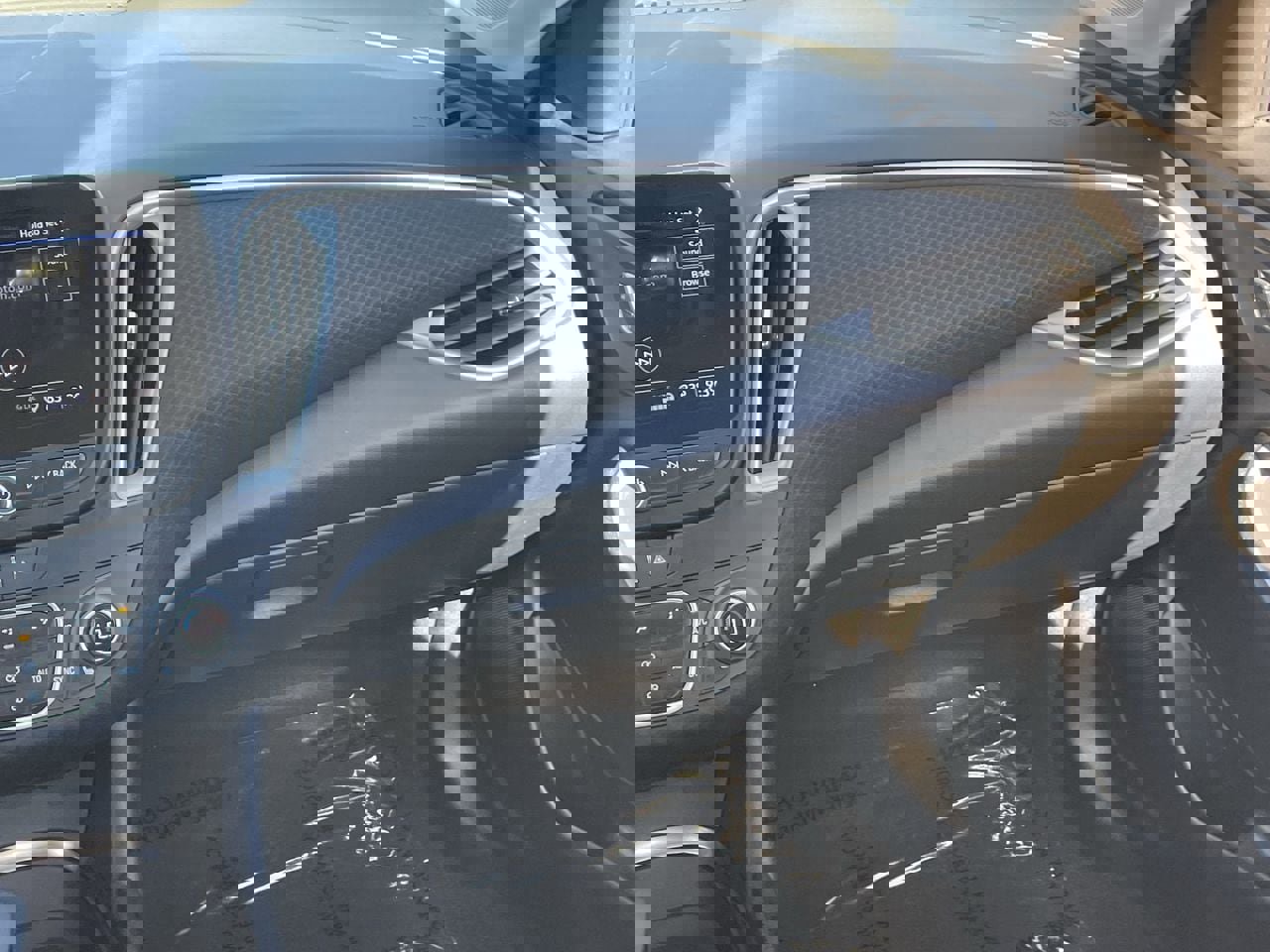 Used 2024 Chevrolet Malibu LT image 18