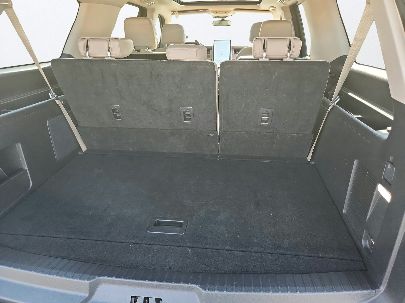 Used 2023 Ford Expedition Max Limited AWD/4WD image 33