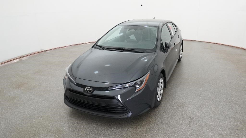 Used 2026 Toyota Corolla LE FWD image 3