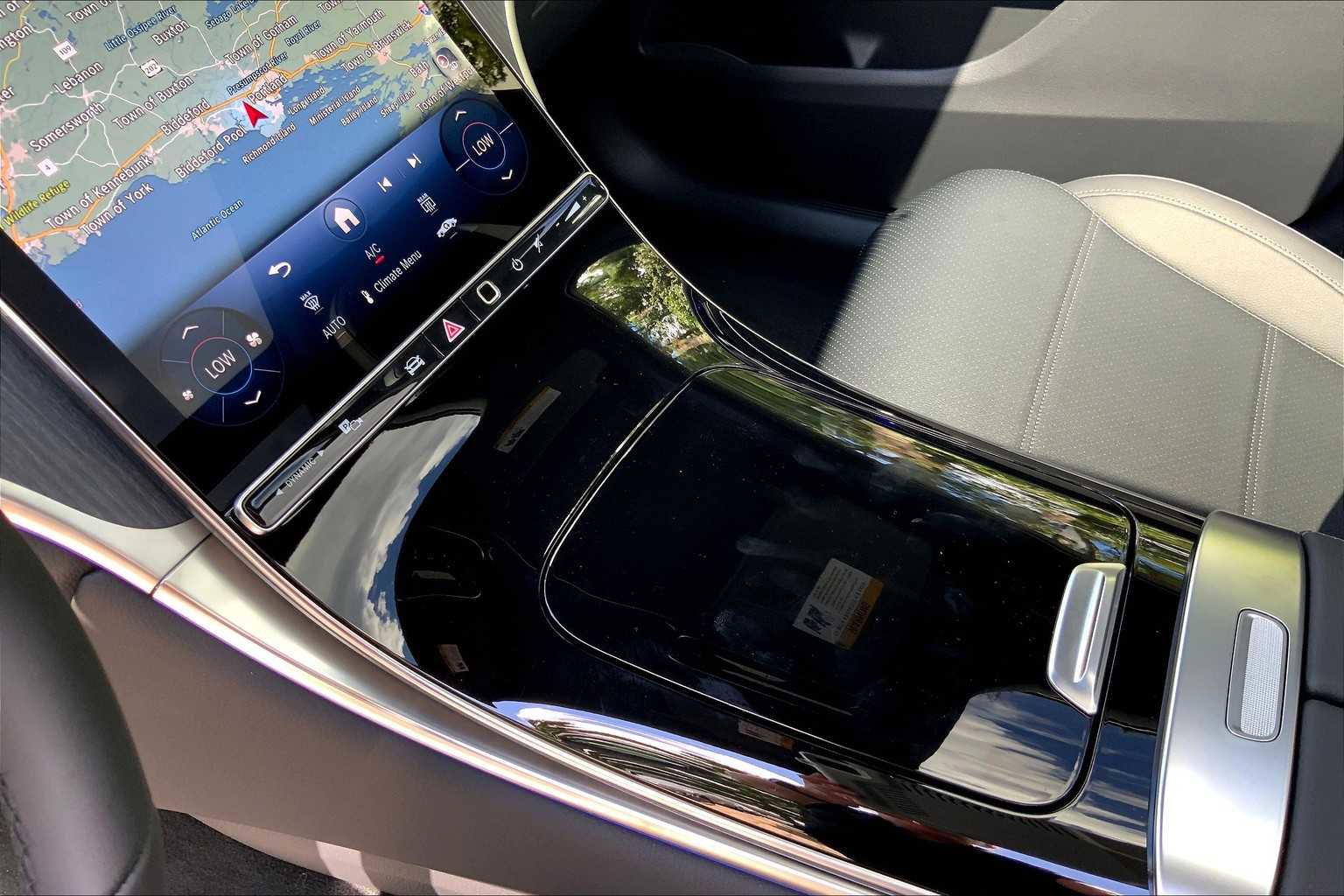 Certified 2026 Mercedes-Benz GLC 300 4MATIC image 7