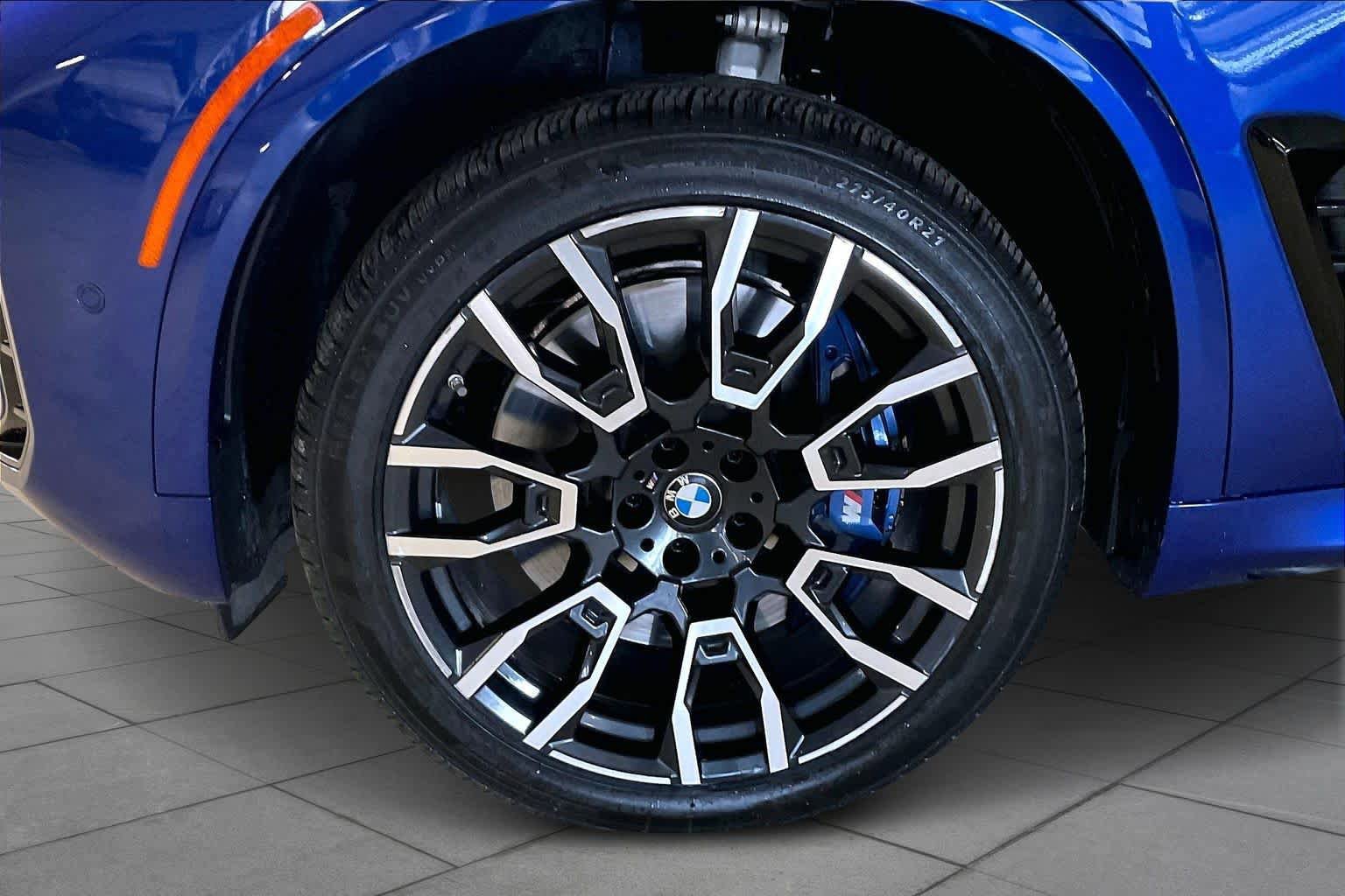 Used 2025 BMW X5 M60i AWD/4WD image 10