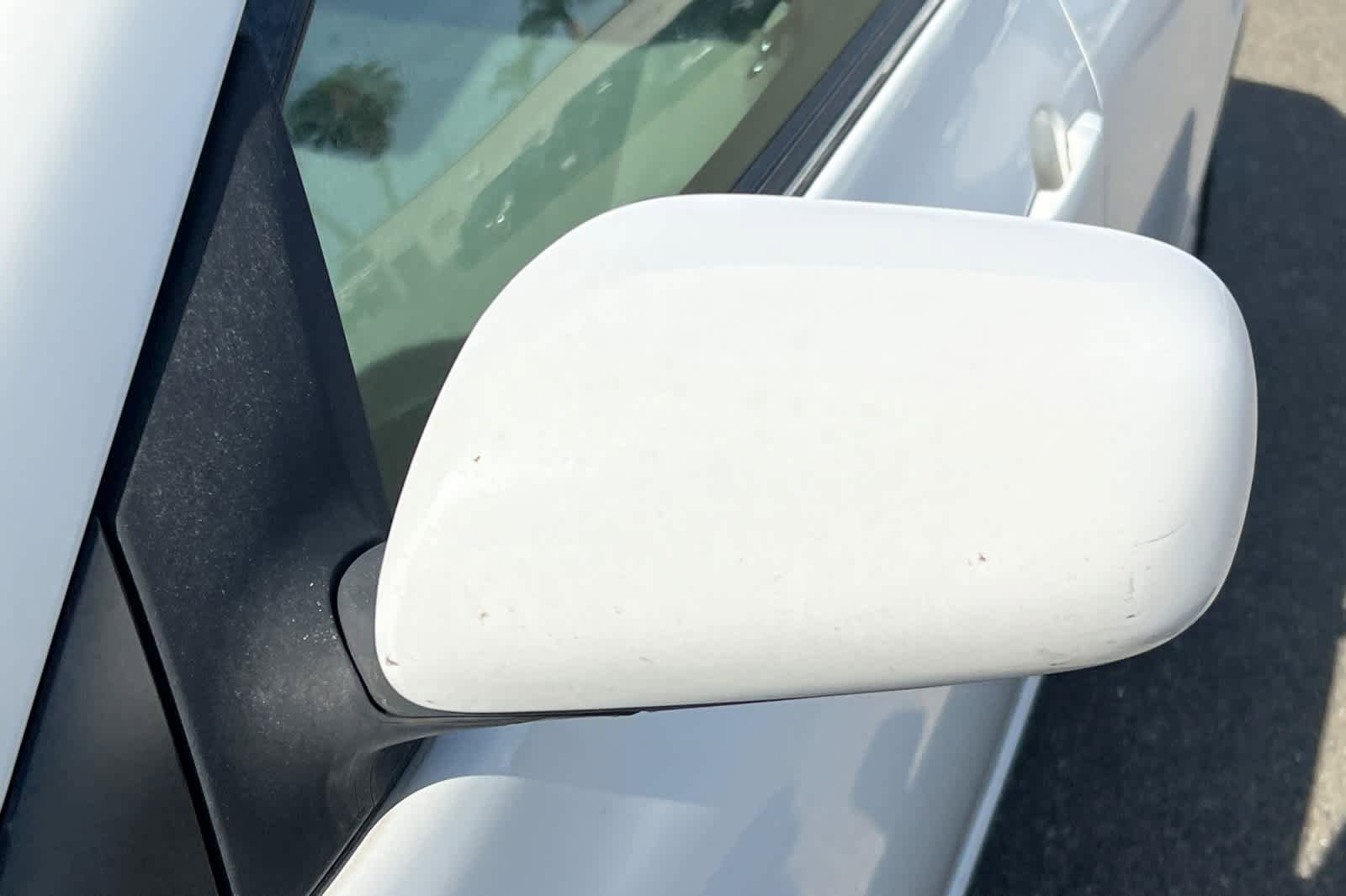 Used 2013 Toyota Corolla LE w/ Premium Pkg FWD image 9