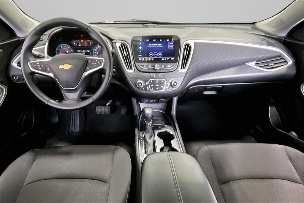 Used 2024 Chevrolet Malibu LT w/ Midnight Edition FWD image 7