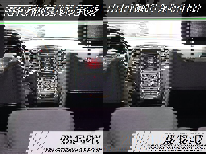 Used 2015 Dodge Durango SXT image 8