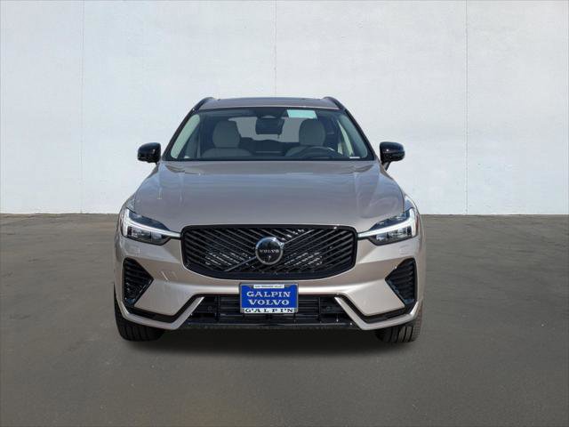 New 2026 Volvo XC60 T8 Ultra w/ Protection Package Premier AWD/4WD image 4