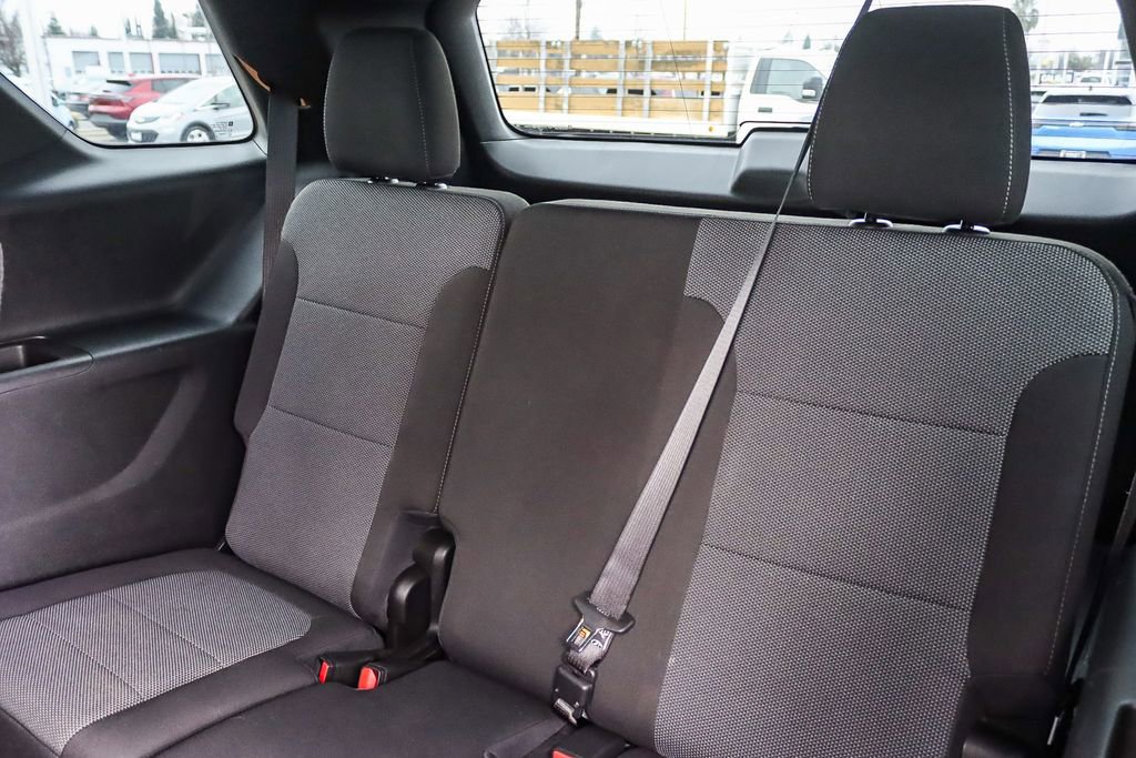 Used 2022 Chevrolet Traverse LT image 44