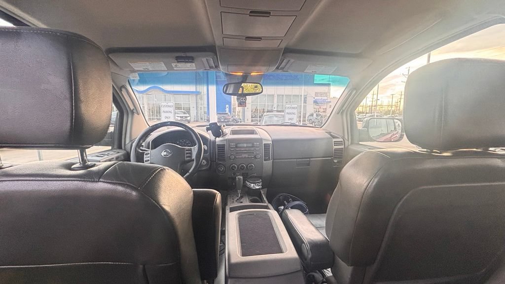 Used 2004 Nissan Titan LE AWD/4WD image 14