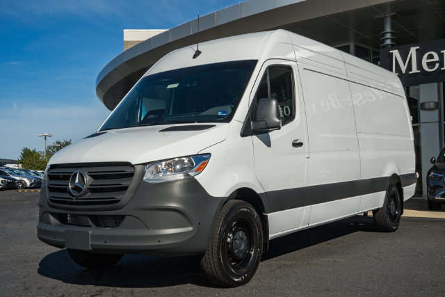 New 2026 Mercedes-Benz Sprinter 2500 image 3