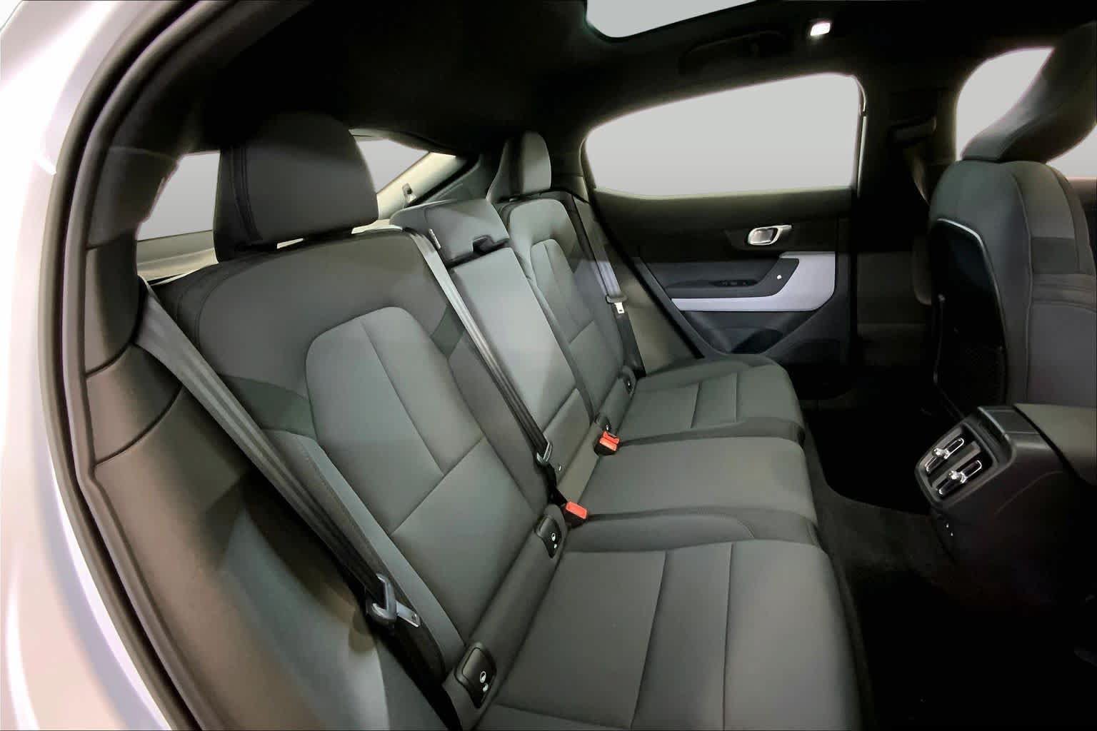 Used 2022 Polestar Polestar 2 w/ Plus Package AWD/4WD image 19