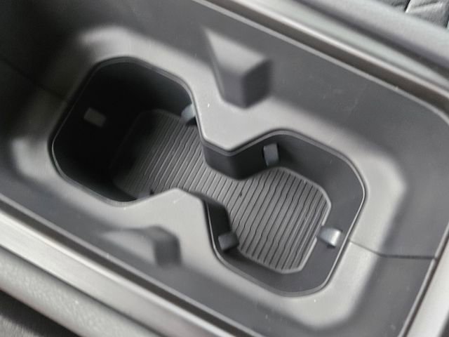 New 2026 Nissan Kicks SV image 22