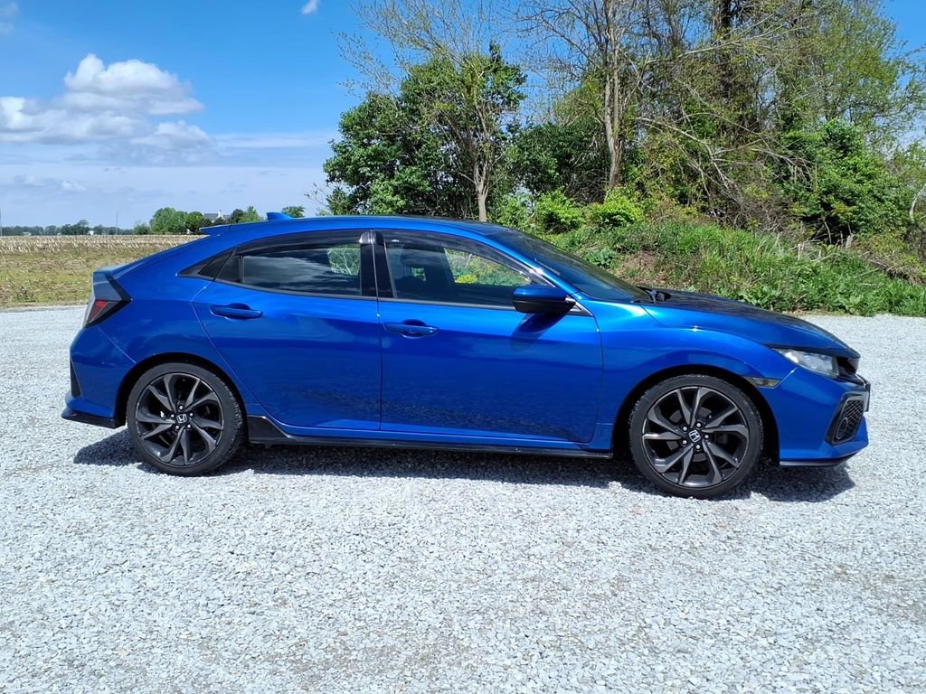 Used 2018 Honda Civic Sport image 4