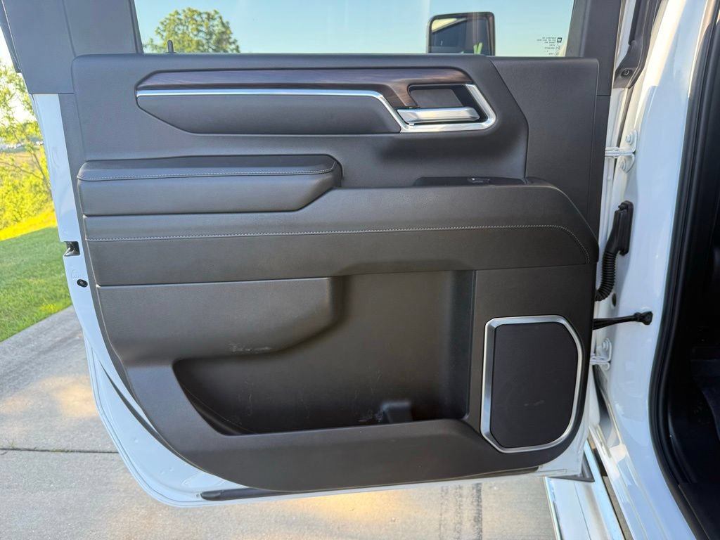 Used 2024 GMC Sierra 3500 SLT w/ LPO, GMC Protection Package AWD/4WD image 12