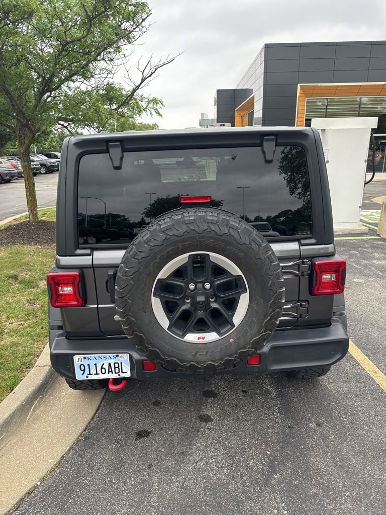 Used 2018 Jeep Wrangler Unlimited Rubicon AWD/4WD image 6