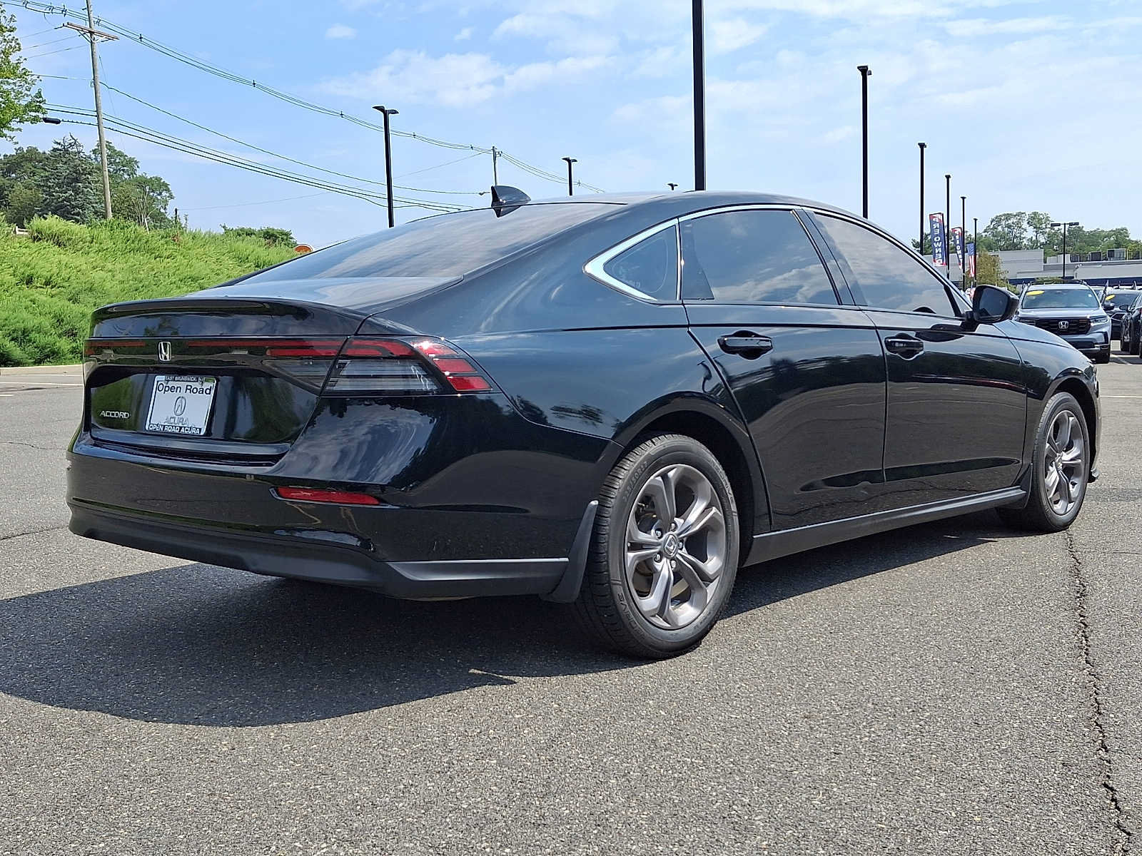 Used 2024 Honda Accord EX image 6