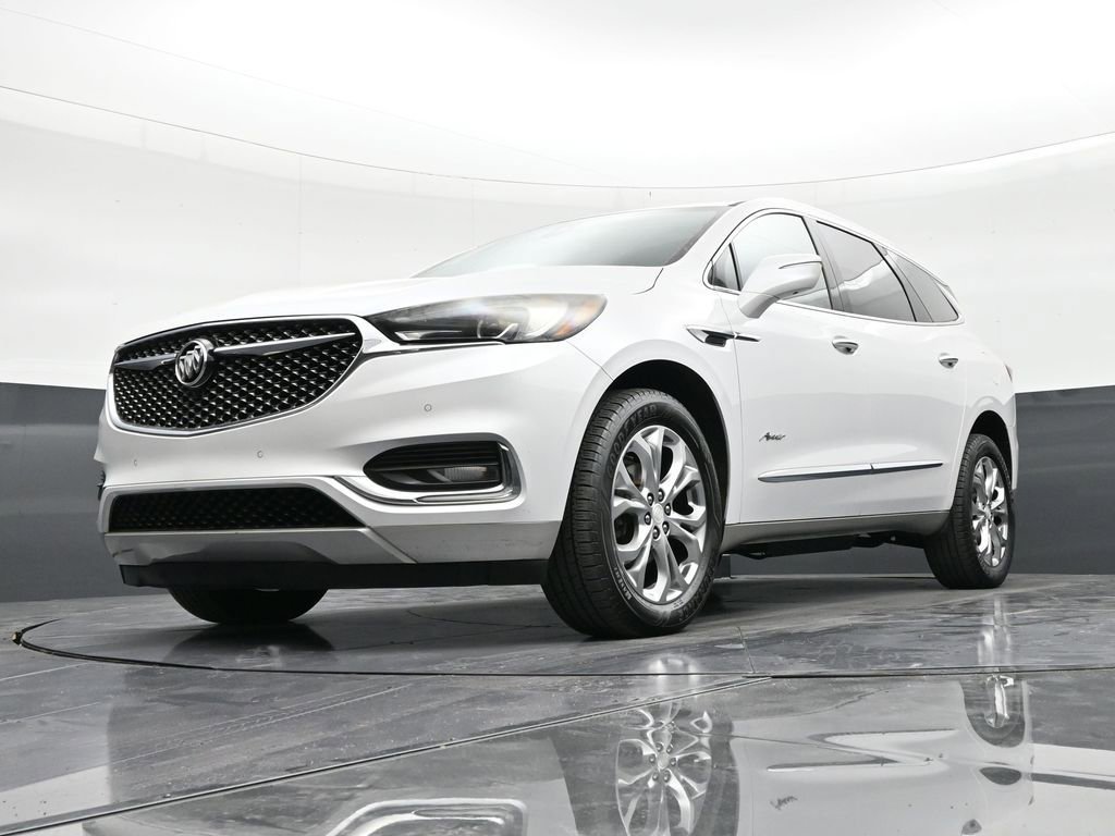 Used 2018 Buick Enclave Avenir FWD image 20