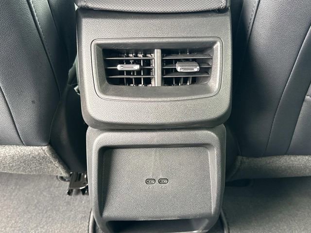 New 2025 Chevrolet Equinox EV RS image 9