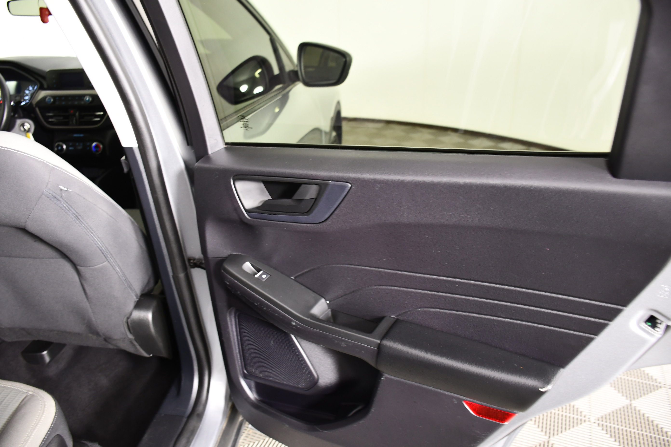 Used 2022 Ford Escape S AWD/4WD image 42