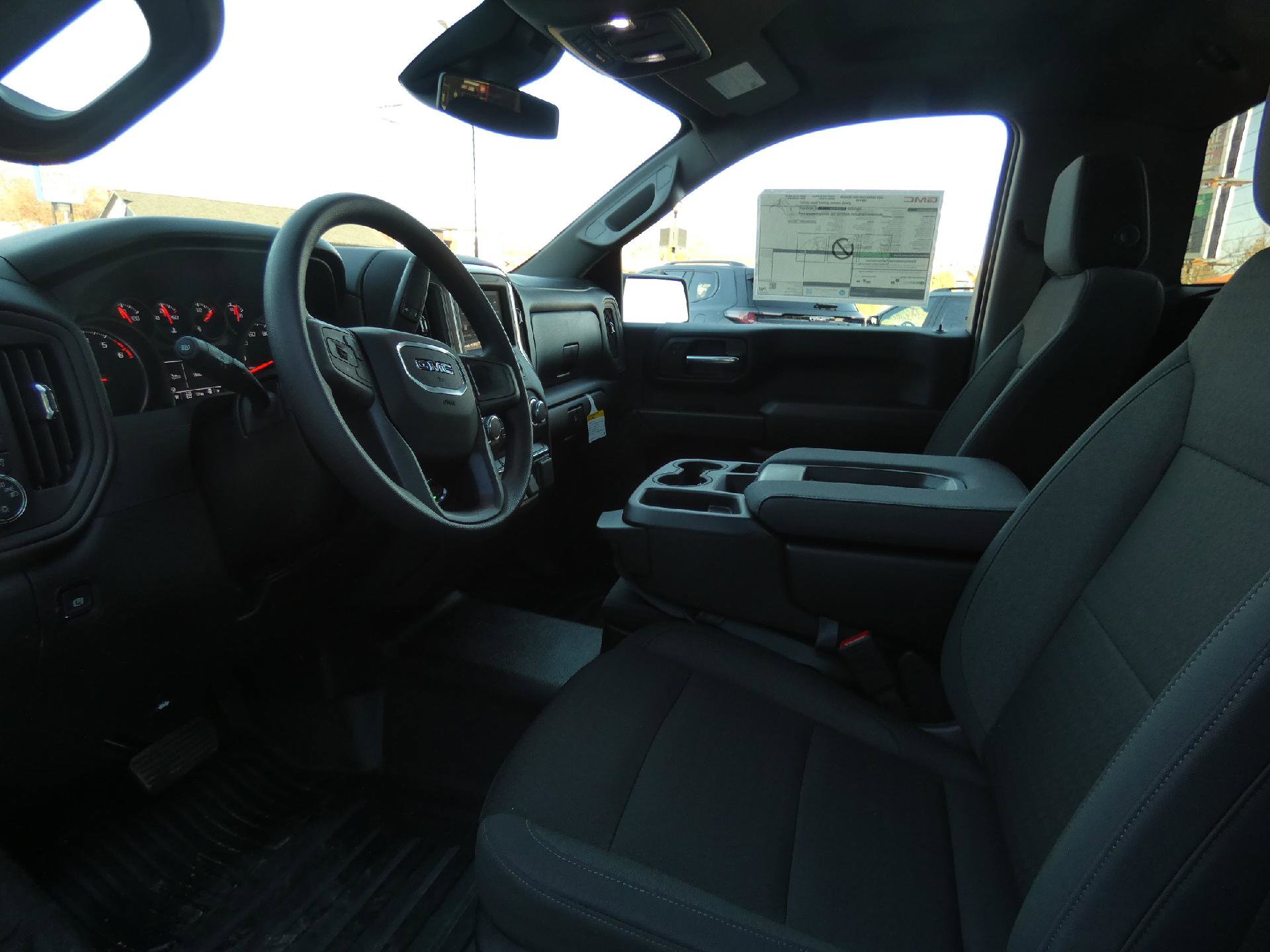 New 2026 GMC Sierra 2500 Pro w/ Convenience Package image 12