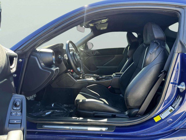 Used 2023 Toyota GR86 Premium image 17