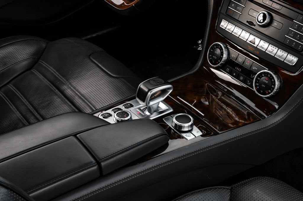 Used 2018 Mercedes-Benz SL 63 AMG image 17