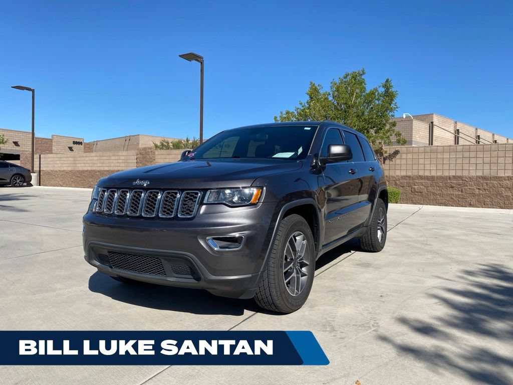 Used 2019 Jeep Grand Cherokee Laredo w/ 18" Wheel & 8.4" Radio Group