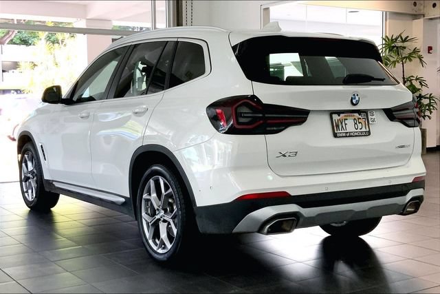 Certified 2024 BMW X3 sDrive30i w/ Convenience Package RWD image 5