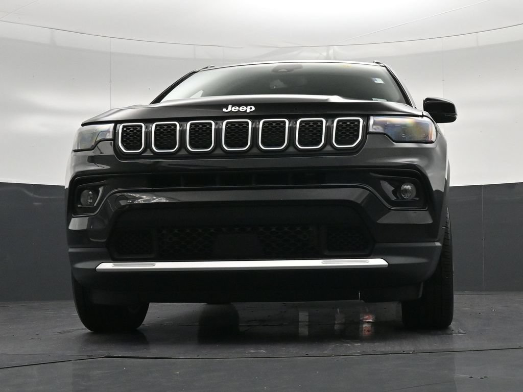 Used 2023 Jeep Compass Limited AWD/4WD image 30