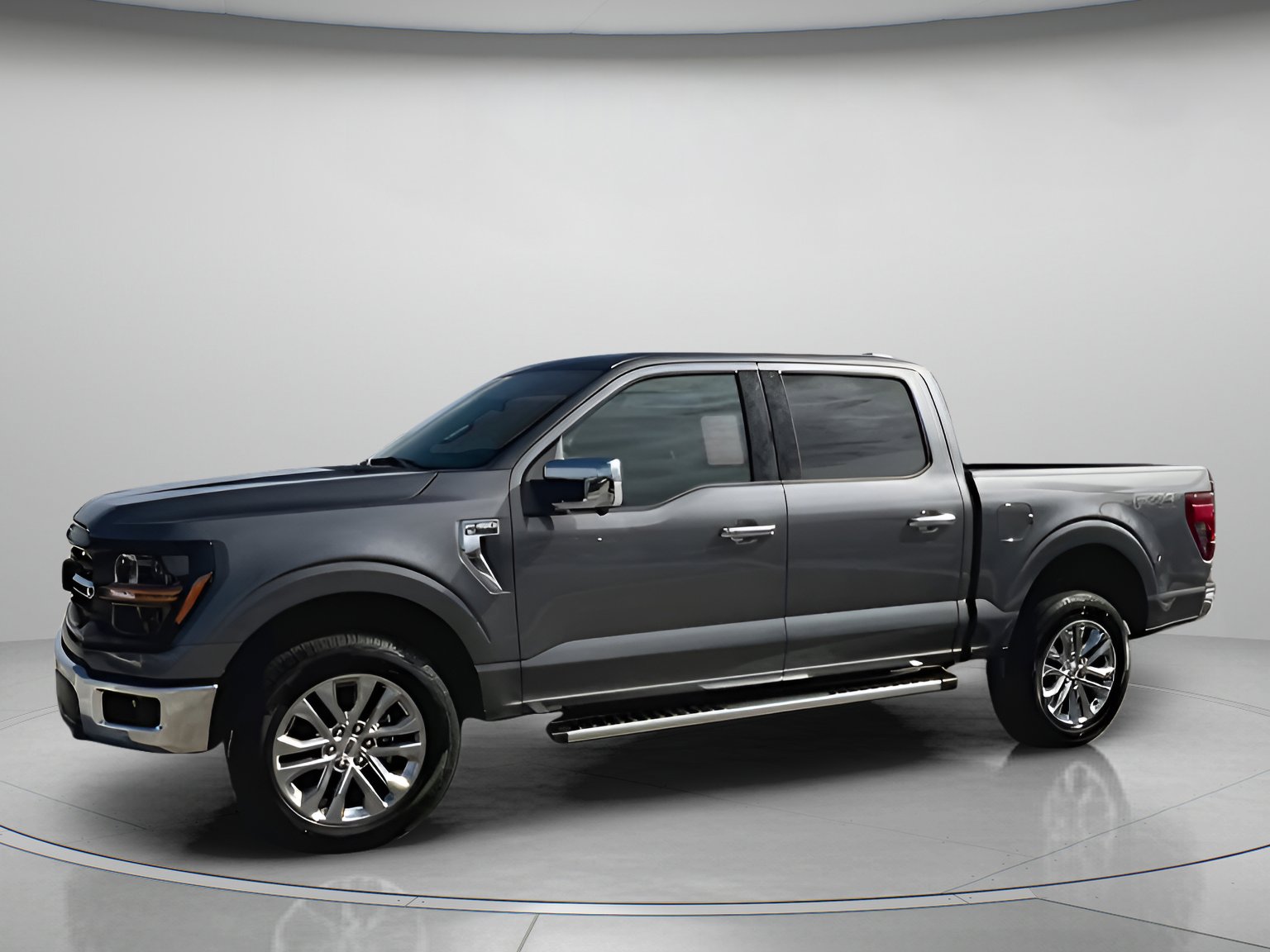 New 2025 Ford F150 XLT w/ Equipment Group 302A MID image 14