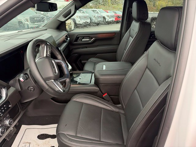 Used 2026 GMC Yukon XL Denali w/ Sun & Power Step Package AWD/4WD image 27